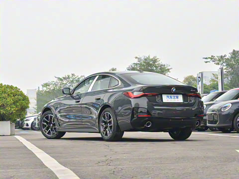 2024�� 425i Gran Coupe M�˶���װ