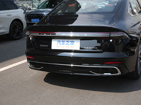 2025�� 2.0T ���ݰ�