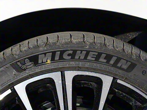 2025�� 1.5T 300 DCT���Ű�