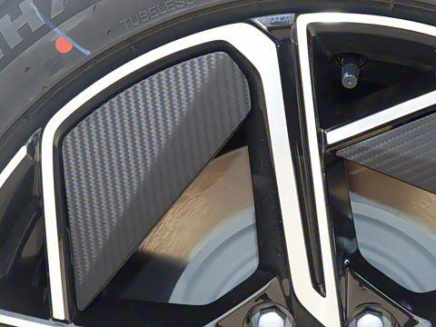 2025�� ���� 550AirѲ����