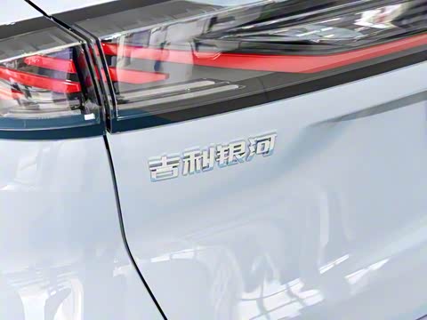 2025�� EM-i 60km ������