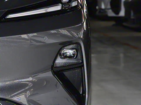 2025�� 300UltraǬ���Ǽ�ADS SE���̰�