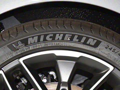 2025�� 2.0T �콢��