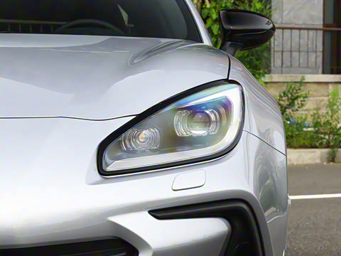 2025�� 2.4L �ֶ���EyeSight STI Sport