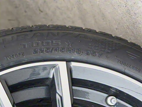 2025�� 325Li M�˶���װ