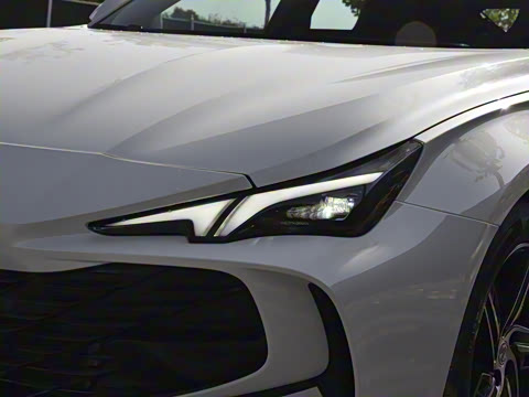 2025�� 1.5T 300 DCT������