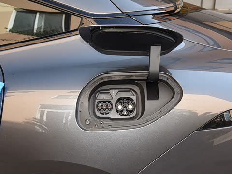 2025�� Pro�����