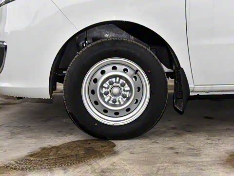 2025�� PLUS 1.8L �ֶ������ 7��