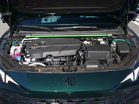 2025�� 2.0T Trophy+ �����˶���