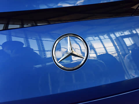 2025�� GLC 260 4MATIC ����SUV