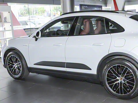 2024�� Macan ��������