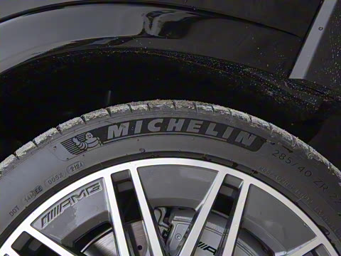 2025�� AMG GLE 53 4MATIC+