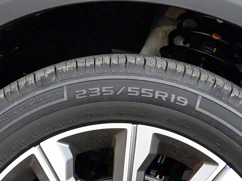 2025�� 2.0T ��������� 7��