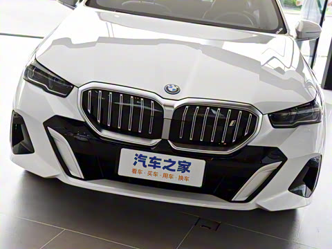 2024�� eDrive 35L M�˶���װ