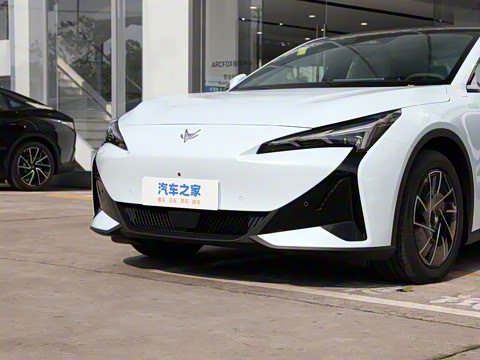 2024�� 560PRO 185kW