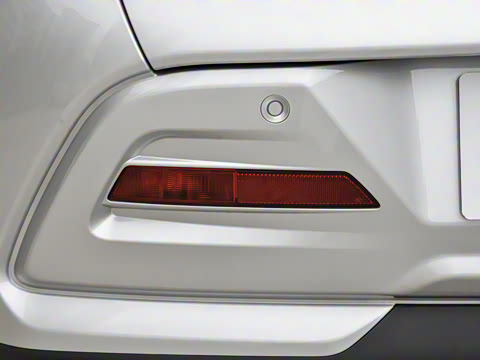 2025�� Mate 300km׷���