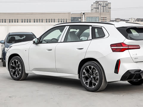 2026�� xDrive25L M�˶���ҹ��װ