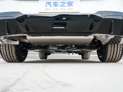 2026�� xDrive30L ������ M�˶���ҹ��װ