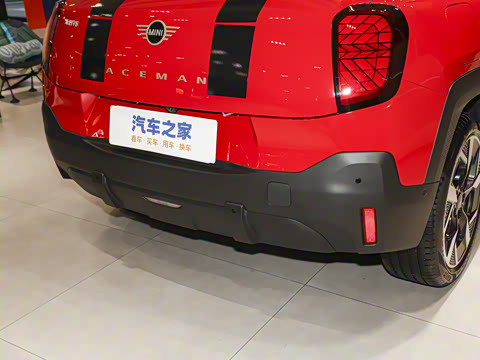 2025�� E ������