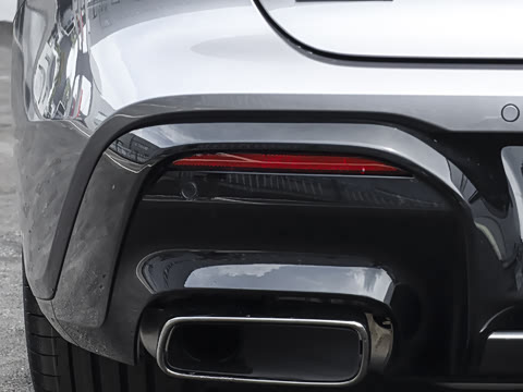 2026�� TFSI quattro 150kW �׷�������