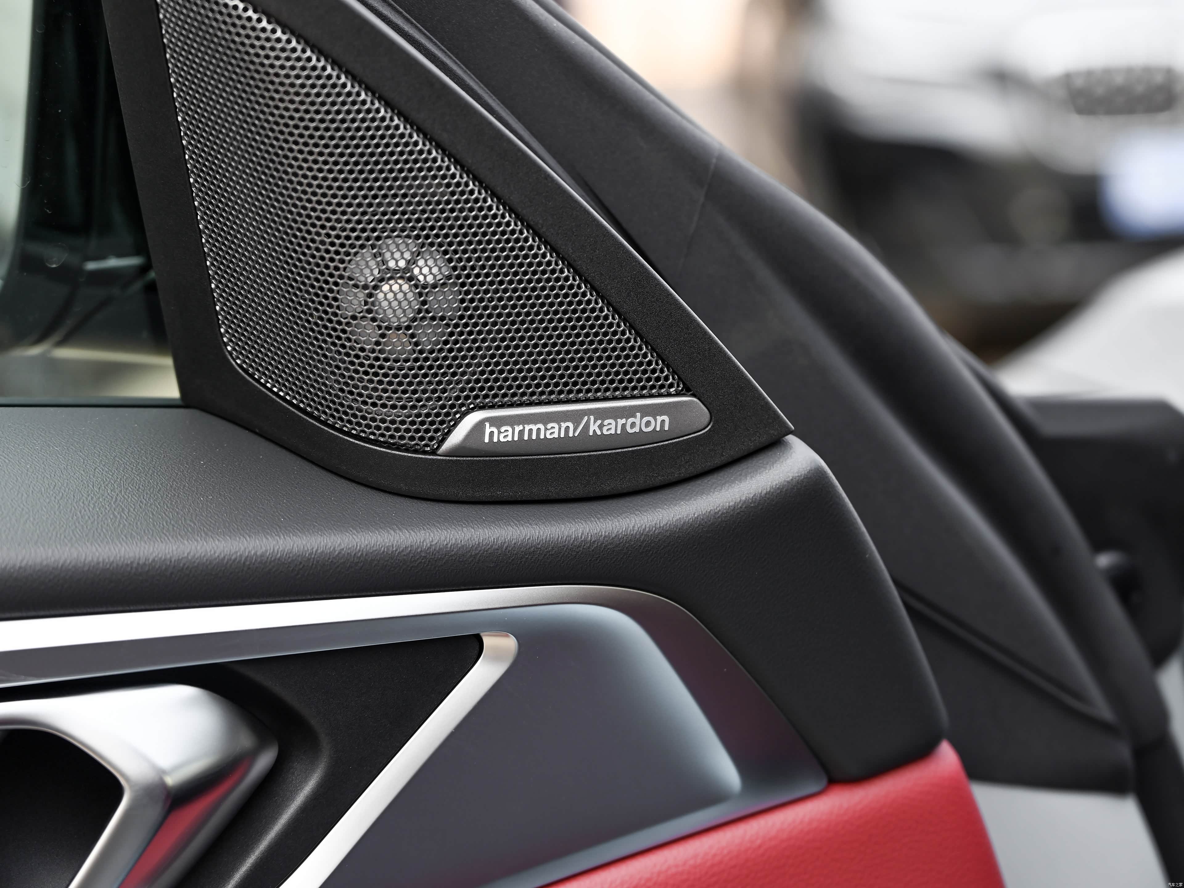 BMW i4, миниатюра 26