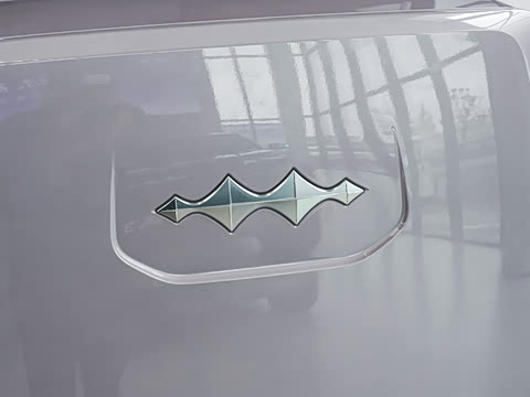 2025�� 501KM ����Ultra��