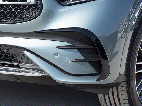 2026�� GLC 300 L 4MATIC ������ 5��