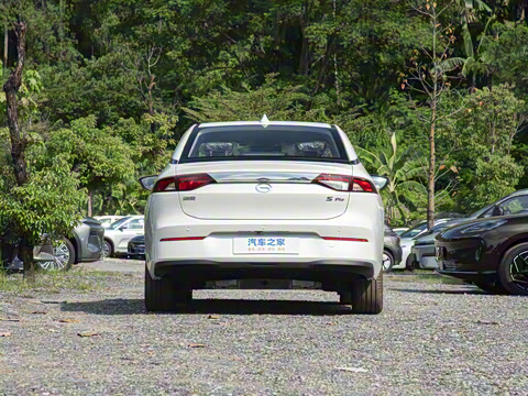 2026�� �� ���е�ض��İ�