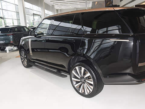 2024�� 3.0 L6 400PS SV���ٴ����ӳ��� 4��