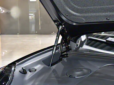 2025�� 670 Max��