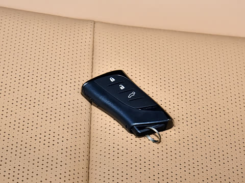 2026�� 350h ����������