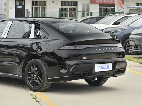 2026�� 535 MAX�����