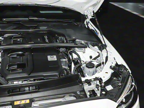 2025�� AMG C 43 4MATIC