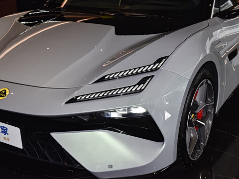 2025�� 600 ������