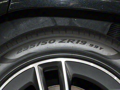 2025�� AMG GLA 35 4MATIC