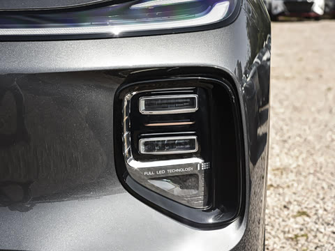 2025�� 215����������