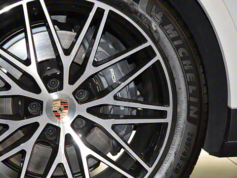 2026�� Cayenne Coup�� 3.0T