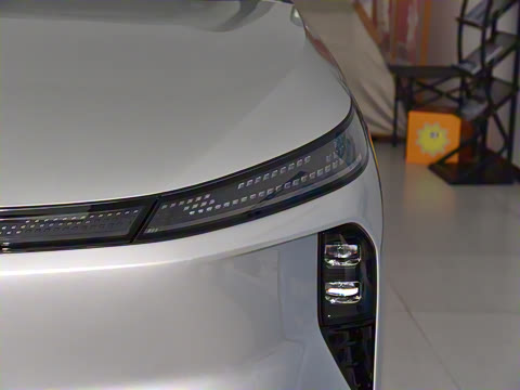 2025�� 185KM�����