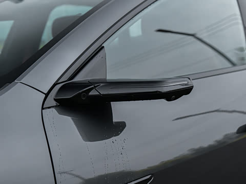 2026�� Ultra ���̰�