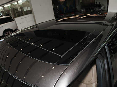 2025�� 3.0 L6 400PS ʢ���ӳ���