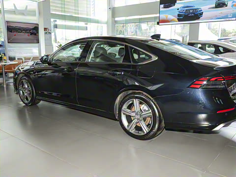 2025�� 2.0L e:PHEV ����