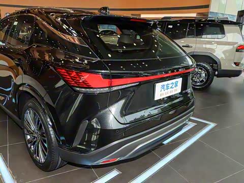 2026�� 350h ����������