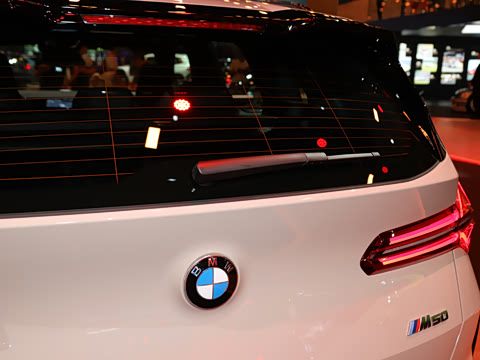 2025�� M50 xDrive