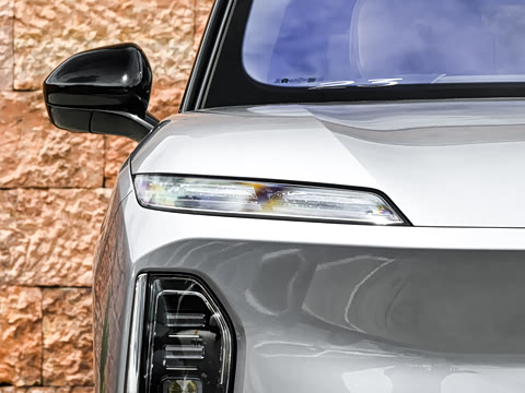2026�� 102kWh �����е�������