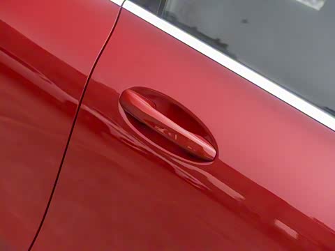 2025�� CLA 200 ���ܳ�