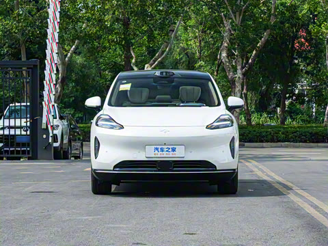 2025�� 670 Max��