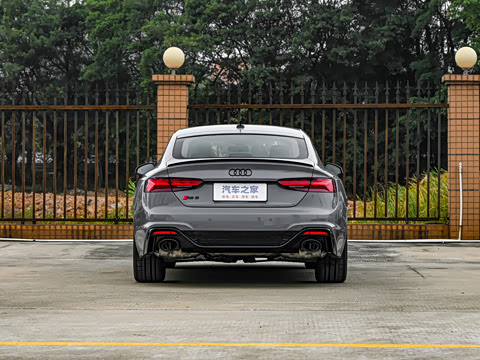 2025�� RS 5 2.9T Sportback ȼ���