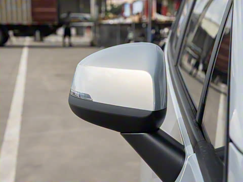 2025�� Plus 610 ������