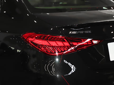 2026�� AMG C 43 4MATIC