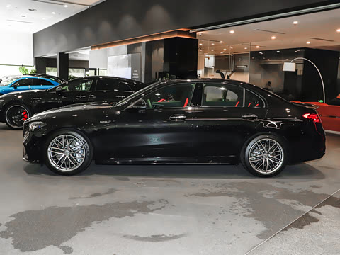2026�� AMG C 43 4MATIC